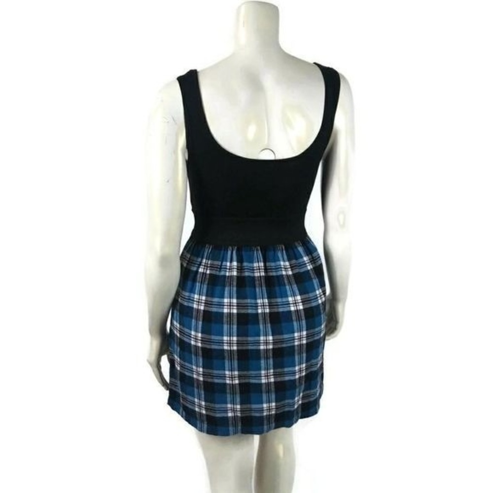 Max Rave Medium Black Plaid Basic Sleeveless Dress - image 4